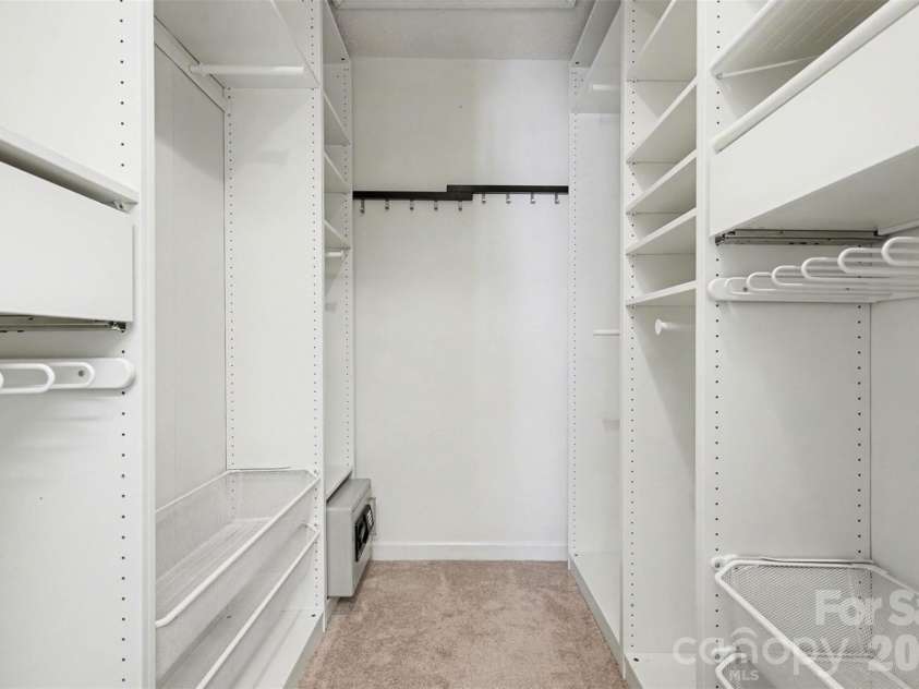 14115 Canvasback Drive, Charlotte, NC 28273.  MLS# CAR4337822, YatesRealty ID 33318. Custom Primary Closet