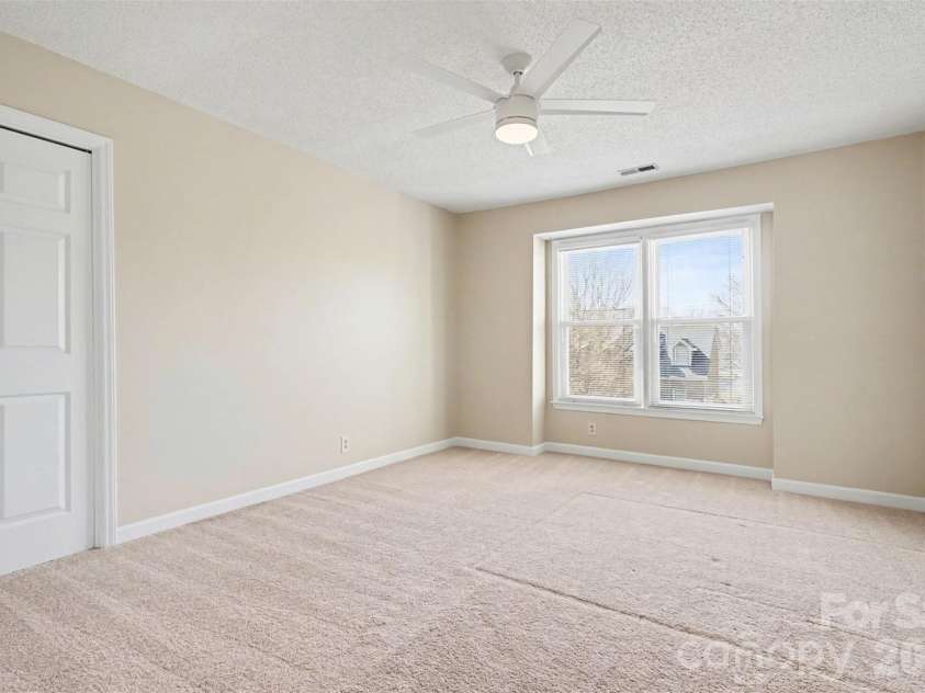 14115 Canvasback Drive, Charlotte, NC 28273.  MLS# CAR4337822, YatesRealty ID 33318. Spare Bedroom 2