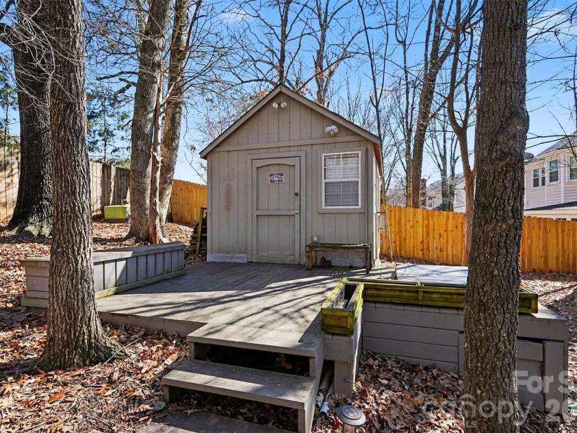 14115 Canvasback Drive, Charlotte, NC 28273.  MLS# CAR4337822, YatesRealty ID 33318. Workshop/ ShedBonus Room