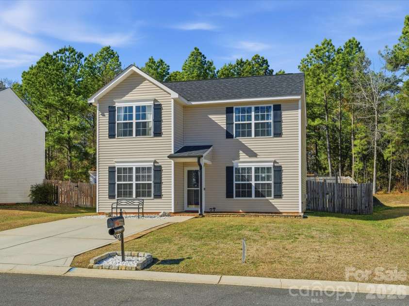 1280 Shenandoah Circle, Rock Hill, SC 29730.  MLS# CAR4336060, YatesRealty ID 3332. 