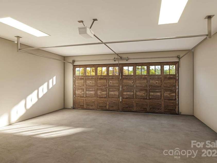 2031 Piper Ridge Drive, Lenoir, NC 28645.  MLS# CAR4316879, YatesRealty ID 3332. 