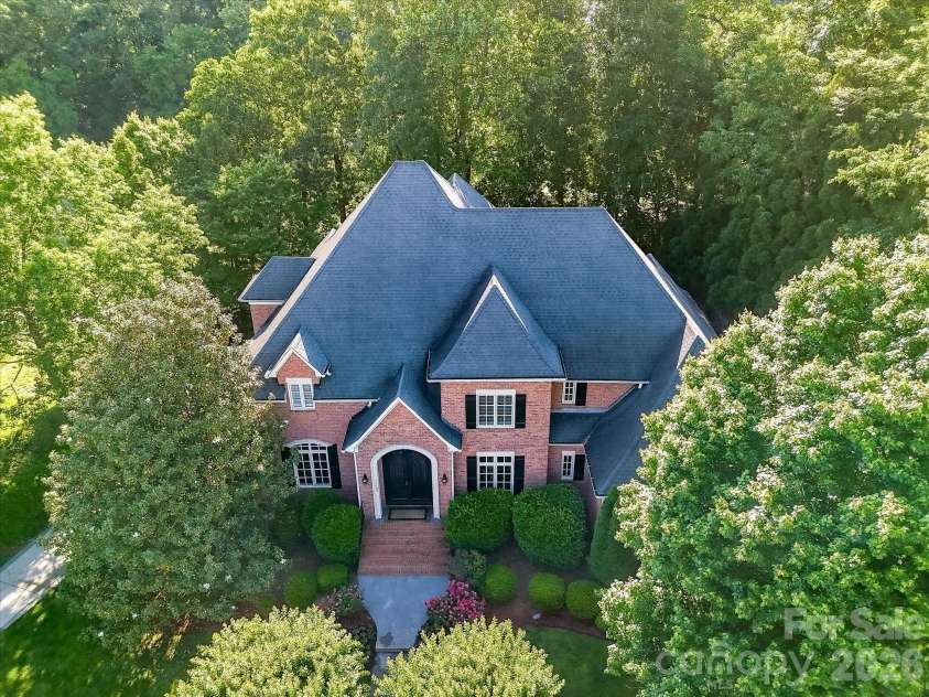 14483 Nolen Lane, Charlotte, NC 28277.  MLS# CAR4364895, YatesRealty ID 33320. Welcome Home!