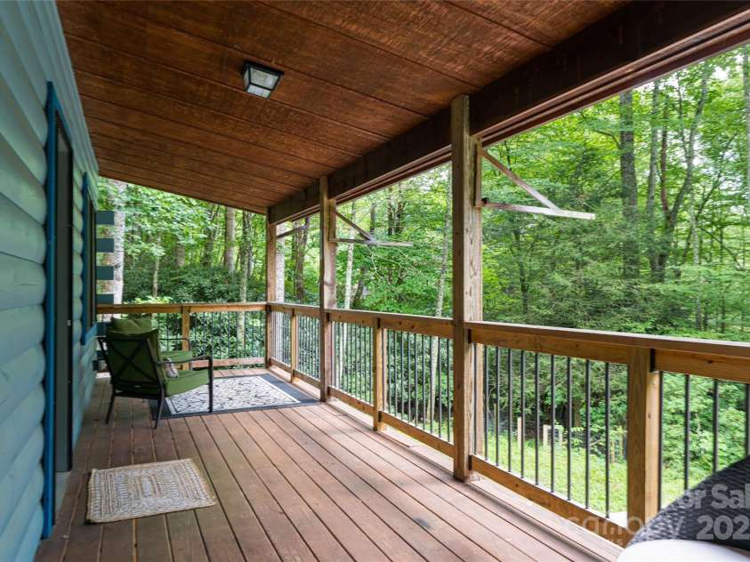 4035 Bald Creek Road, Clyde, NC 28721.  MLS# CAR4290414, YatesRealty ID 33320. 