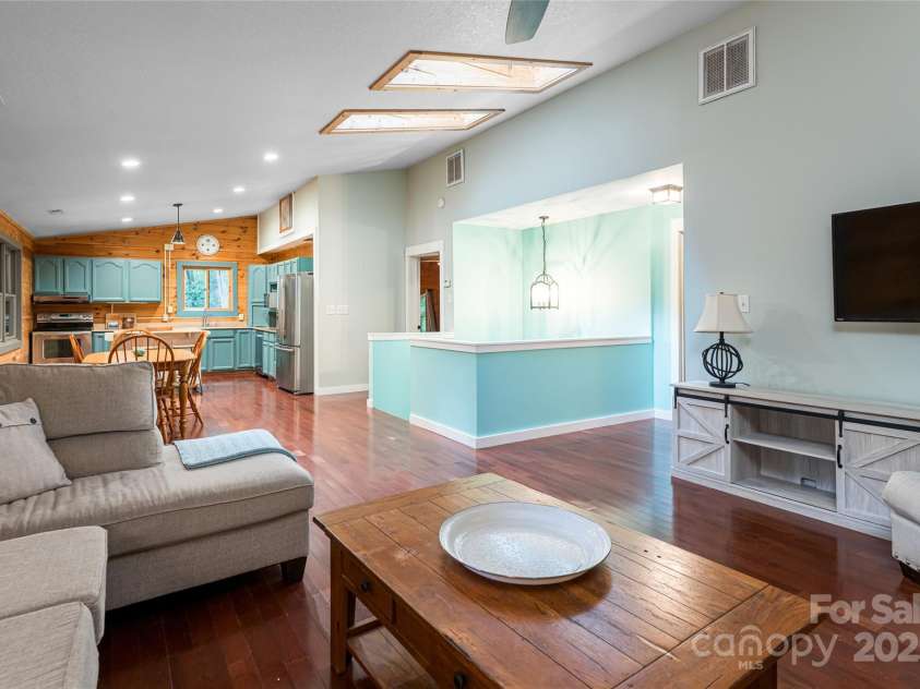 4035 Bald Creek Road, Clyde, NC 28721.  MLS# CAR4290414, YatesRealty ID 33320. 