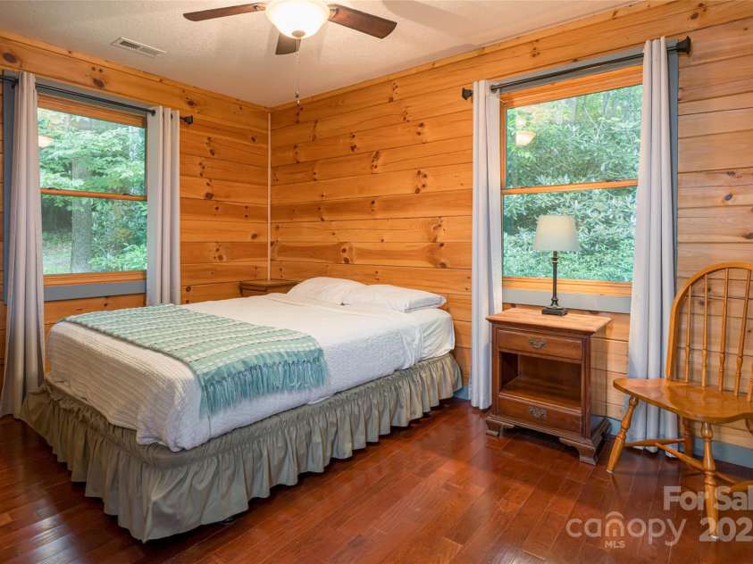 4035 Bald Creek Road, Clyde, NC 28721.  MLS# CAR4290414, YatesRealty ID 33320. 