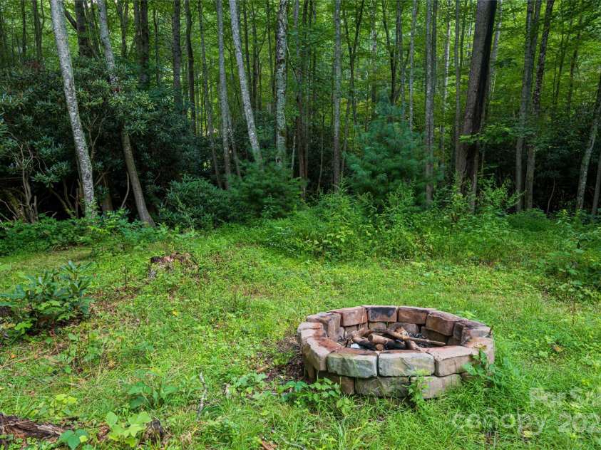 4035 Bald Creek Road, Clyde, NC 28721.  MLS# CAR4290414, YatesRealty ID 33320. 