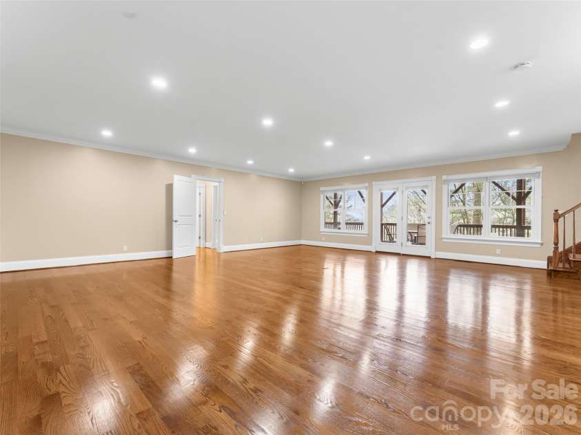 5 Stegall Lane, Asheville, NC 28805.  MLS# CAR4368242, YatesRealty ID 33322. So many possibilities with this expansive space.