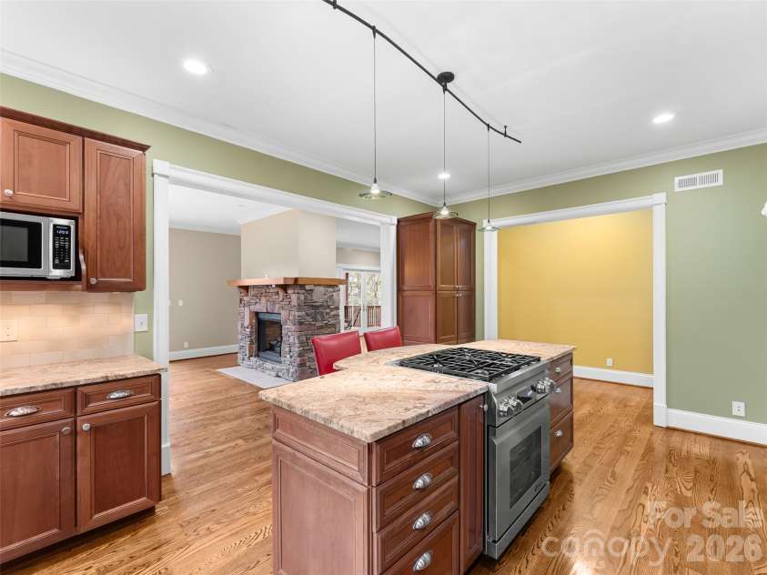 5 Stegall Lane, Asheville, NC 28805.  MLS# CAR4368242, YatesRealty ID 33322. This kitchen has plenty of space for all your cookware and kitchen tools.