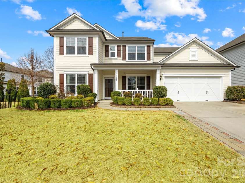 1084 Crescent Moon Drive, Fort Mill, SC 29715.  MLS# CAR4371724, YatesRealty ID 33323. 