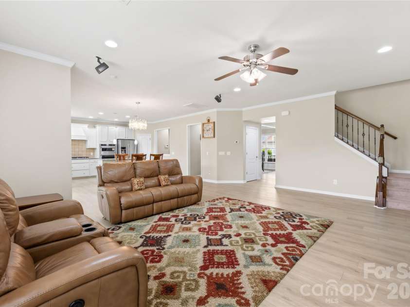 1084 Crescent Moon Drive, Fort Mill, SC 29715.  MLS# CAR4371724, YatesRealty ID 33323. 