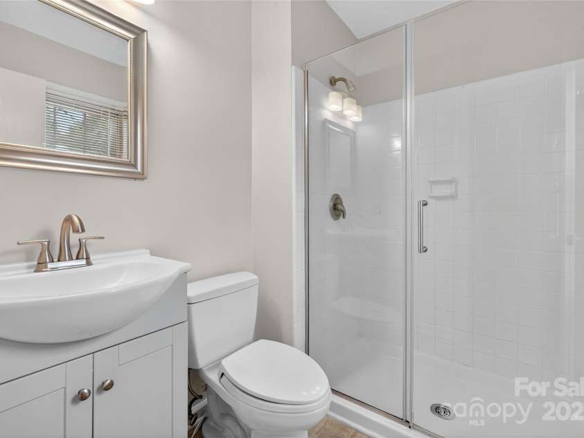 2736 Lawton Bluff Road, Charlotte, NC 28226.  MLS# CAR4290884, YatesRealty ID 33323. 