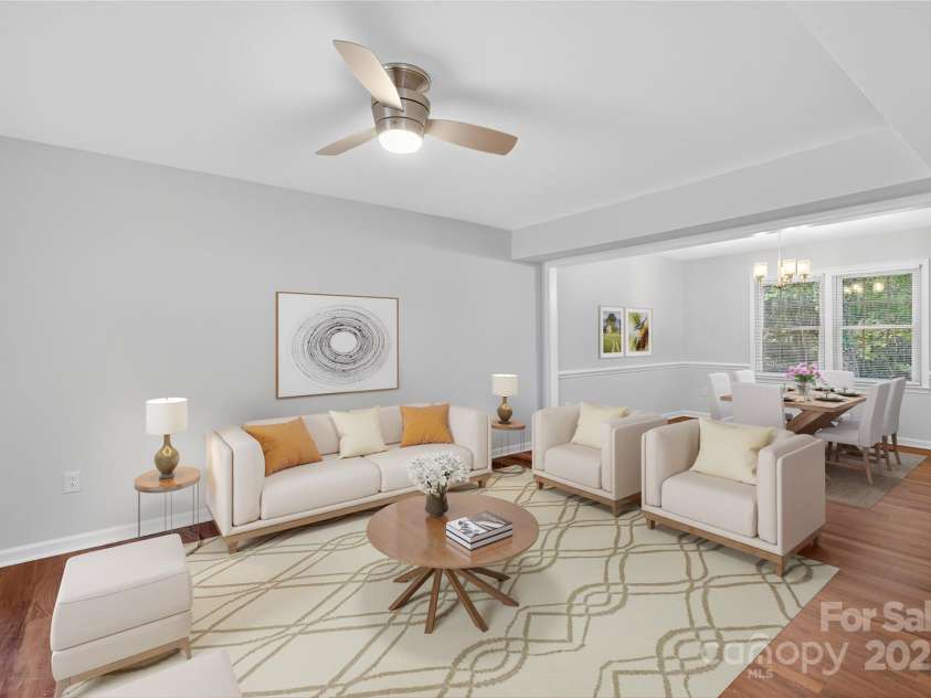 2736 Lawton Bluff Road, Charlotte, NC 28226.  MLS# CAR4290884, YatesRealty ID 33323. 