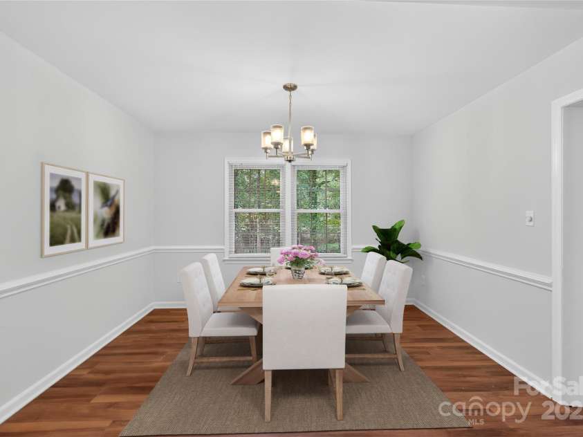 2736 Lawton Bluff Road, Charlotte, NC 28226.  MLS# CAR4290884, YatesRealty ID 33323. 