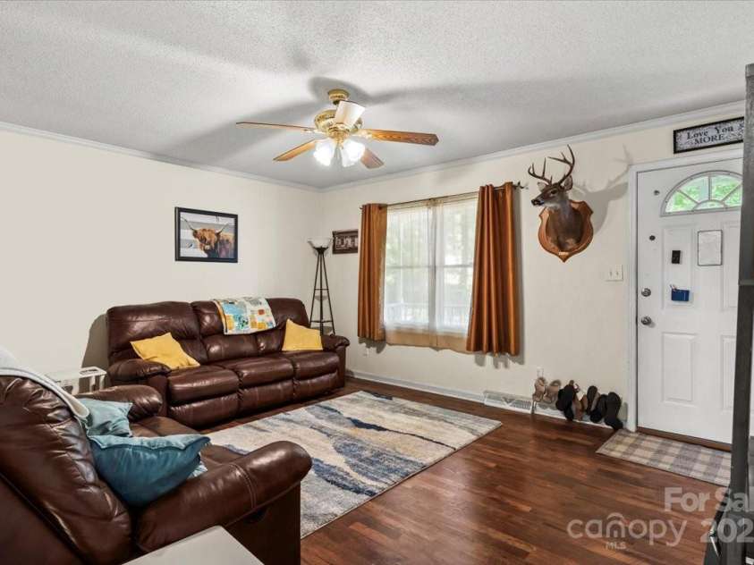 1730 Charlotte Highway, York, SC 29745.  MLS# CAR4293849, YatesRealty ID 33324. 