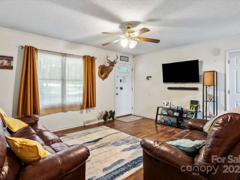 1730 Charlotte Highway, York, SC 29745.  MLS# CAR4293849, YatesRealty ID 33324. 