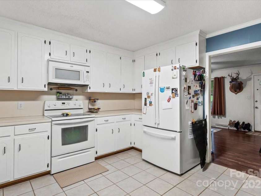 1730 Charlotte Highway, York, SC 29745.  MLS# CAR4293849, YatesRealty ID 33324. 