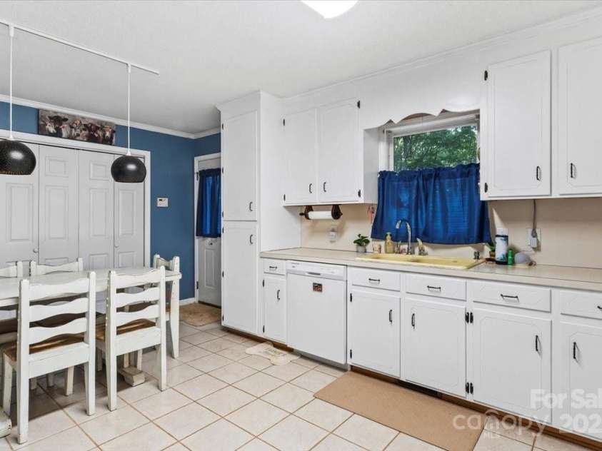 1730 Charlotte Highway, York, SC 29745.  MLS# CAR4293849, YatesRealty ID 33324. 