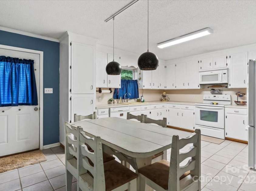 1730 Charlotte Highway, York, SC 29745.  MLS# CAR4293849, YatesRealty ID 33324. 