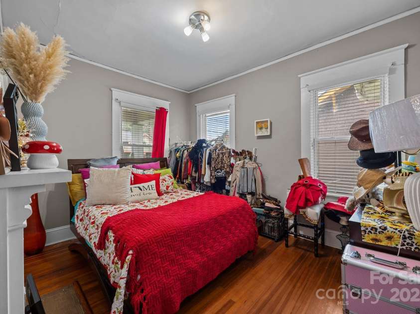 515 Council Street, Salisbury, NC 28144.  MLS# CAR4293279, YatesRealty ID 33325. 