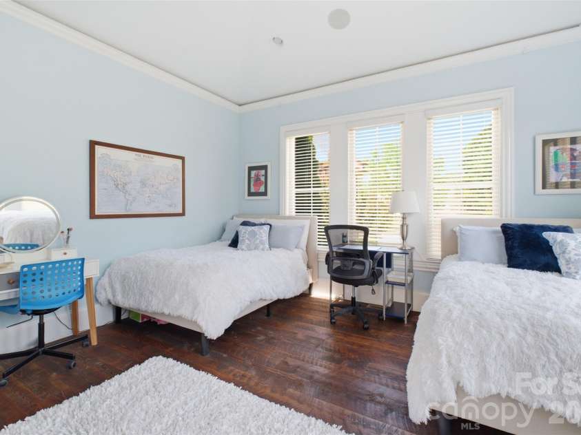 425 Bridlepath Trail, Davidson, NC 28036.  MLS# CAR4384484, YatesRealty ID 33328. Main Level 2nd Bedroom