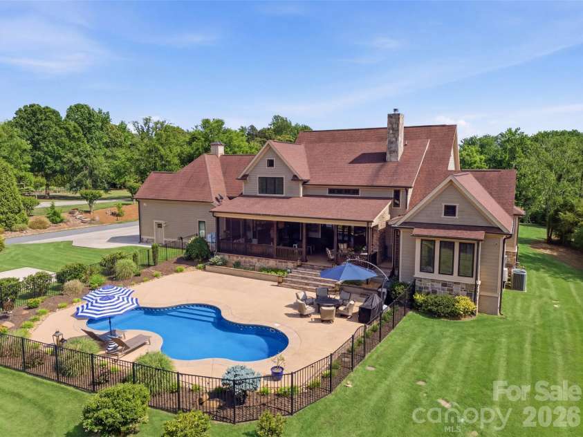425 Bridlepath Trail, Davidson, NC 28036.  MLS# CAR4384484, YatesRealty ID 33328. Rear View