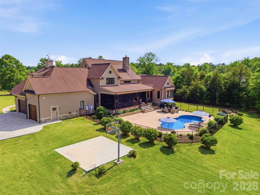 425 Bridlepath Trail, Davidson, NC 28036.  MLS# CAR4384484, YatesRealty ID 33328. Rear View