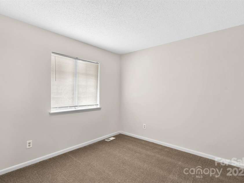 6648 Pinta Court, Charlotte, NC 28227.  MLS# CAR4293720, YatesRealty ID 33329. Bedroom 2