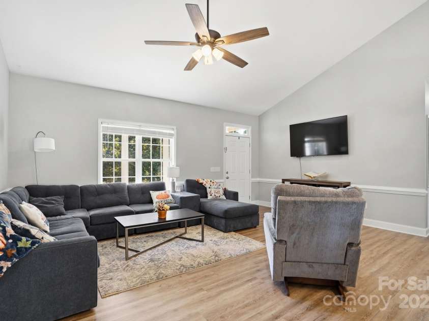 213 Carrie Drive, Oakboro, NC 28129.  MLS# CAR4307483, YatesRealty ID 3333. 