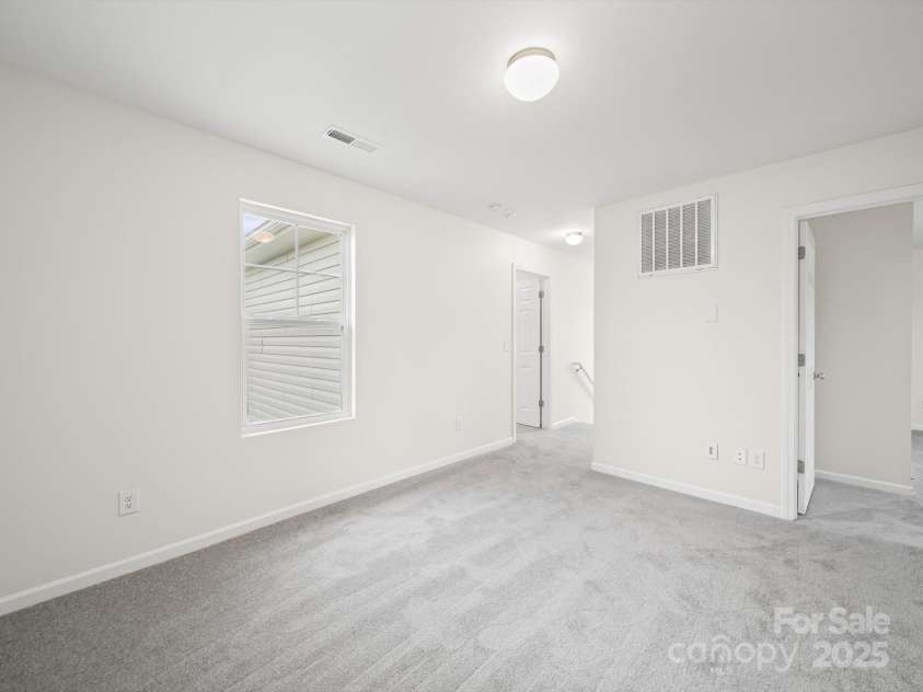 303 Amberly Circle, Pageland, SC 29728.  MLS# CAR4294415, YatesRealty ID 33330. 