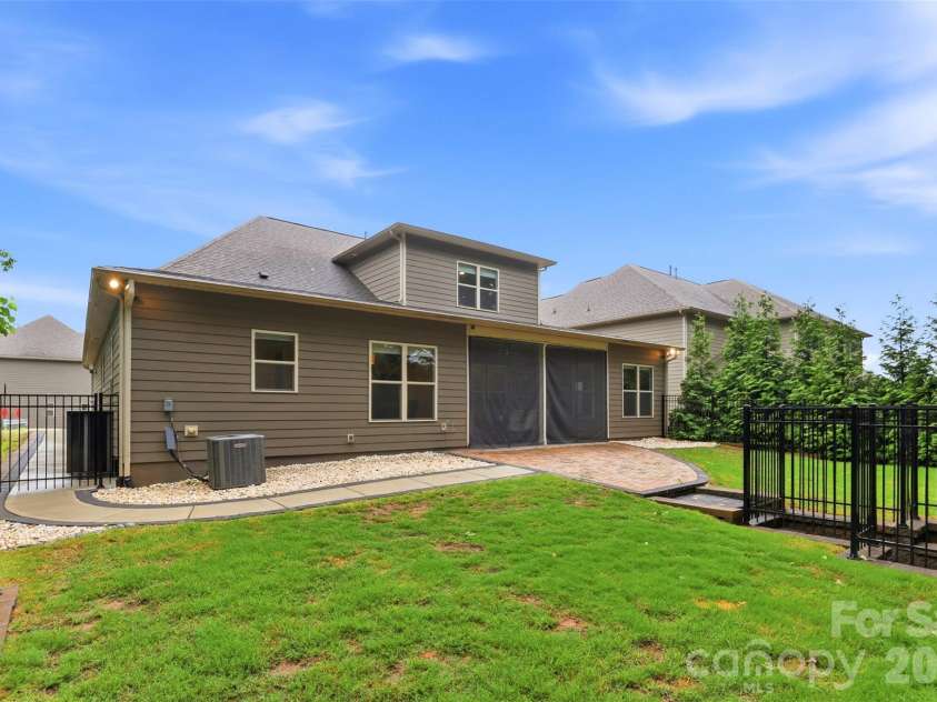 5701 Regal Way, Indian Land, SC 29707.  MLS# CAR4382841, YatesRealty ID 33330. 