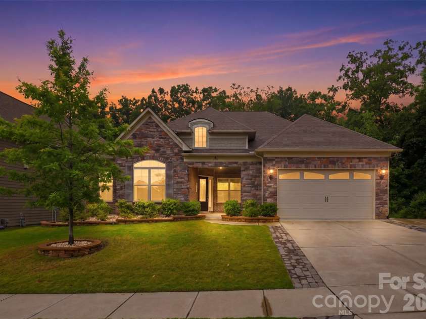5701 Regal Way, Indian Land, SC 29707.  MLS# CAR4382841, YatesRealty ID 33330. 