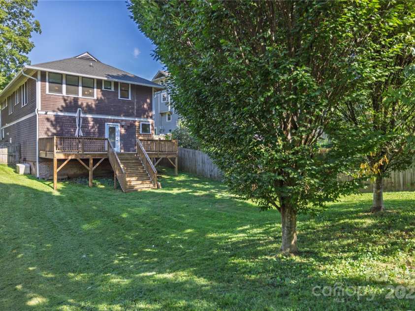38 Austin Avenue, Asheville, NC 28801.  MLS# CAR4293035, YatesRealty ID 33331. Sunny rear deck