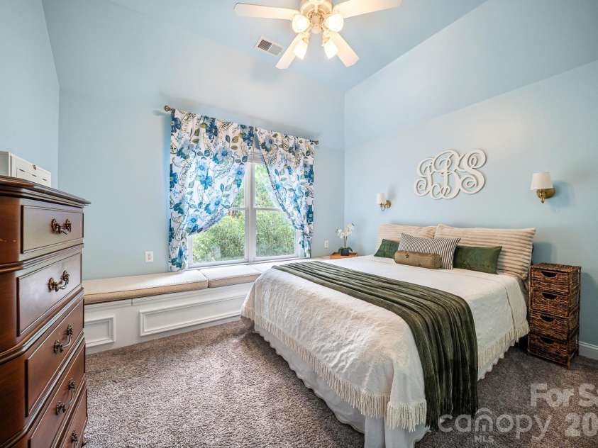 1209 High Brook Drive, Waxhaw, NC 28173.  MLS# CAR4388462, YatesRealty ID 33332. 
