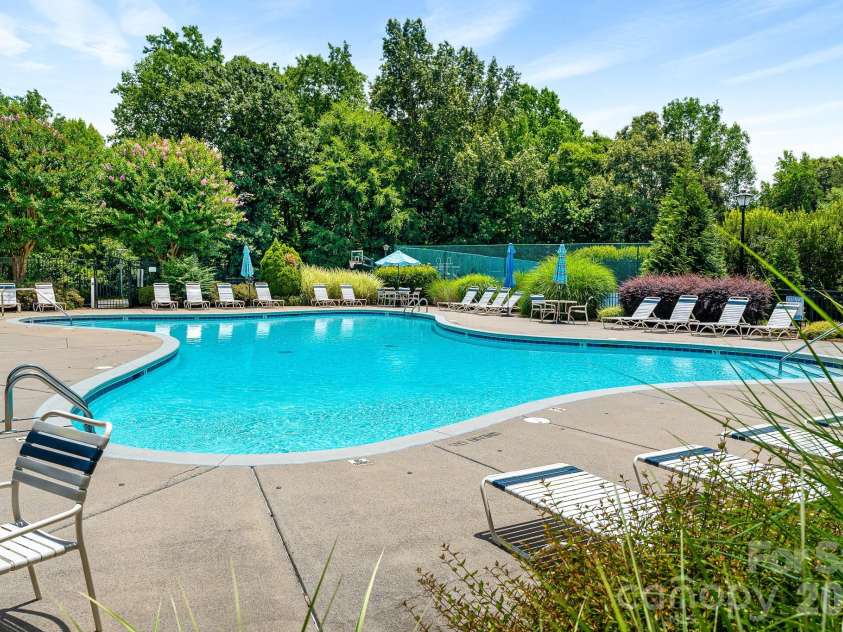 1209 High Brook Drive, Waxhaw, NC 28173.  MLS# CAR4388462, YatesRealty ID 33332. 