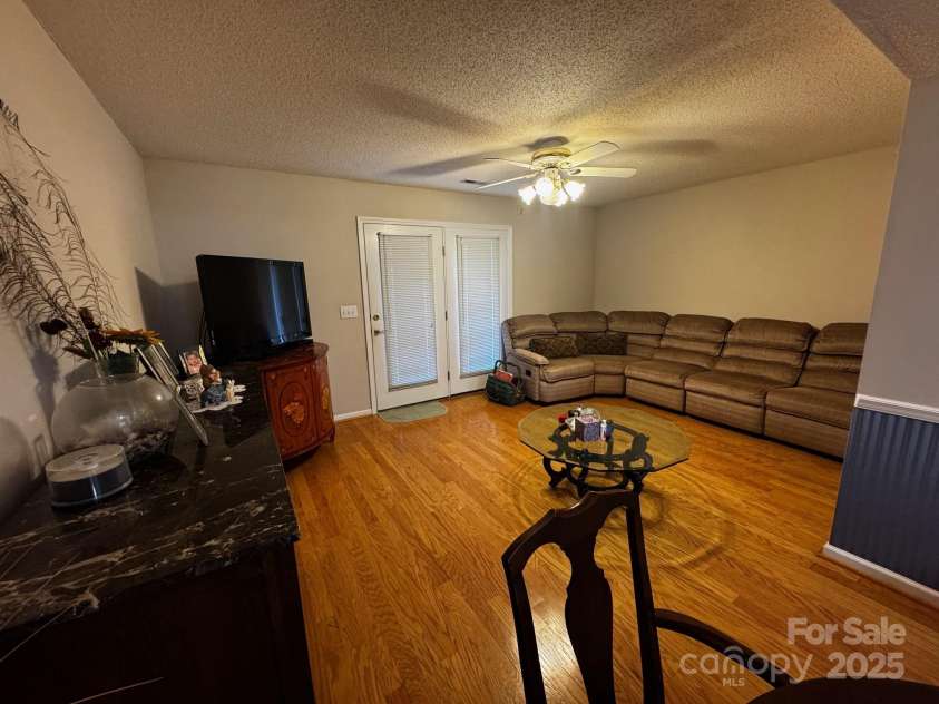 2617 White Oak Ct Extension, Claremont, NC 28610.  MLS# CAR4293632, YatesRealty ID 33333. Den