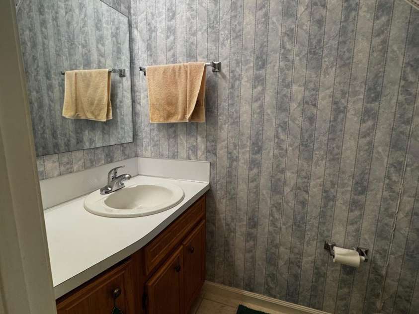 2617 White Oak Ct Extension, Claremont, NC 28610.  MLS# CAR4293632, YatesRealty ID 33333. Half Bath (Downstairs)