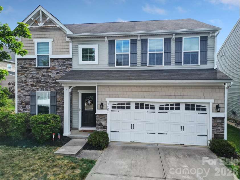 3622 Catherine Creek Place, Davidson, NC 28036.  MLS# CAR4389546, YatesRealty ID 33334. 