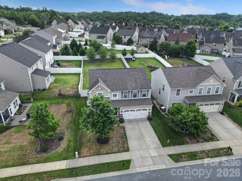 3622 Catherine Creek Place, Davidson, NC 28036.  MLS# CAR4389546, YatesRealty ID 33334. 