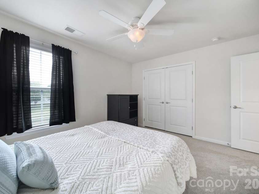 3622 Catherine Creek Place, Davidson, NC 28036.  MLS# CAR4389546, YatesRealty ID 33334. 