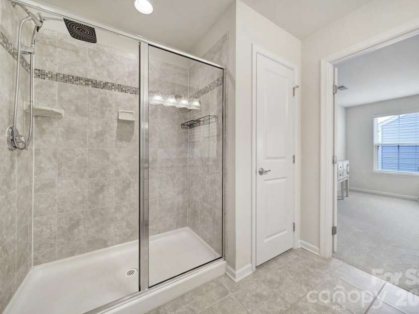 3622 Catherine Creek Place, Davidson, NC 28036.  MLS# CAR4389546, YatesRealty ID 33334. 