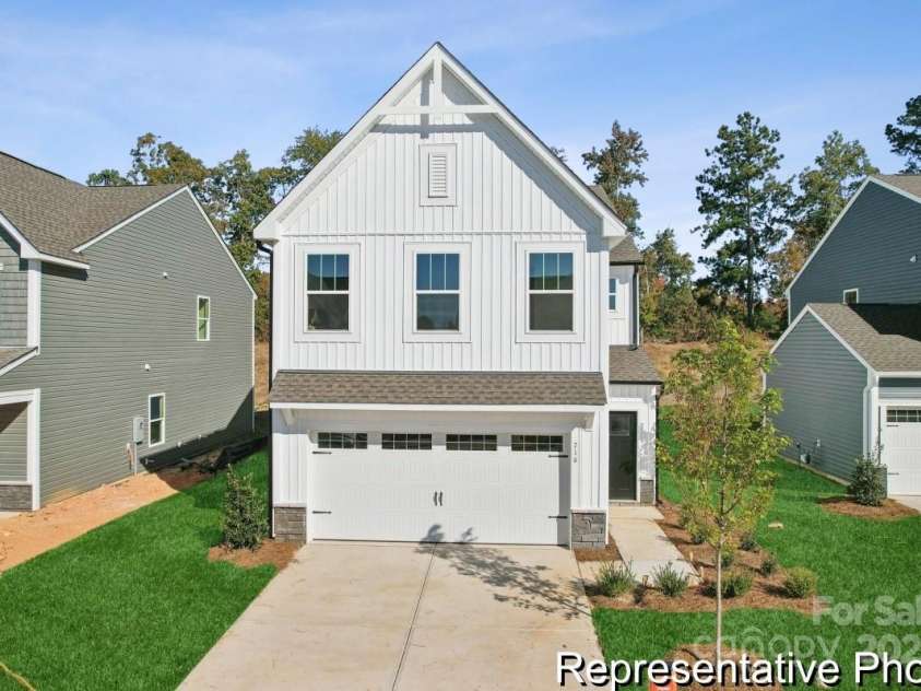 918 Gondola Court, Salisbury, NC 28144.  MLS# CAR4294468, YatesRealty ID 33334. 