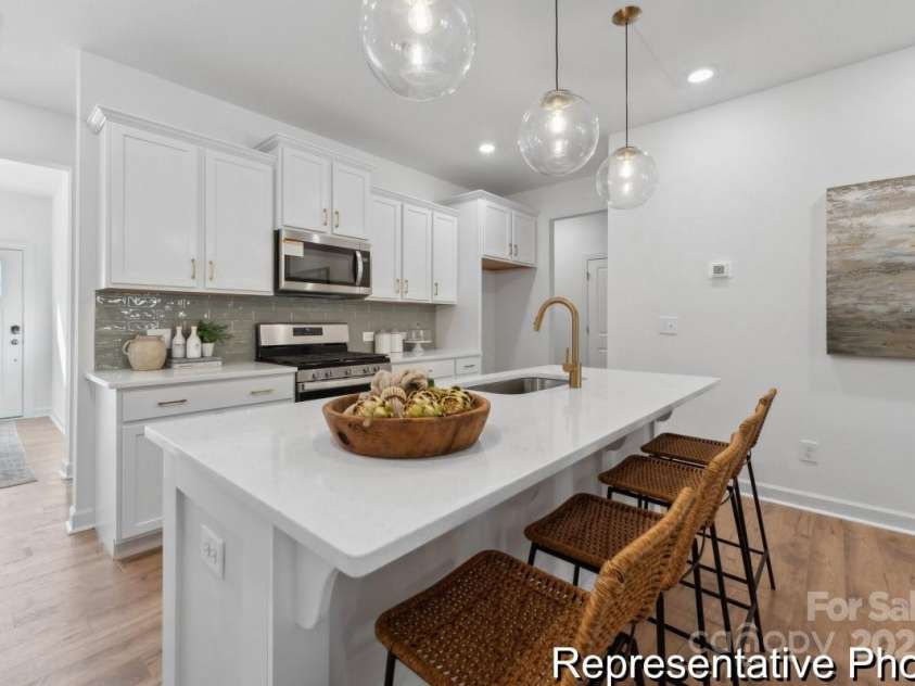 918 Gondola Court, Salisbury, NC 28144.  MLS# CAR4294468, YatesRealty ID 33334. 