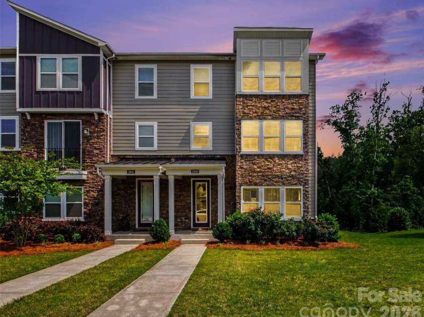 2845 Ensemble Court, Charlotte, NC 28262.  MLS# CAR4390533, YatesRealty ID 33337. 