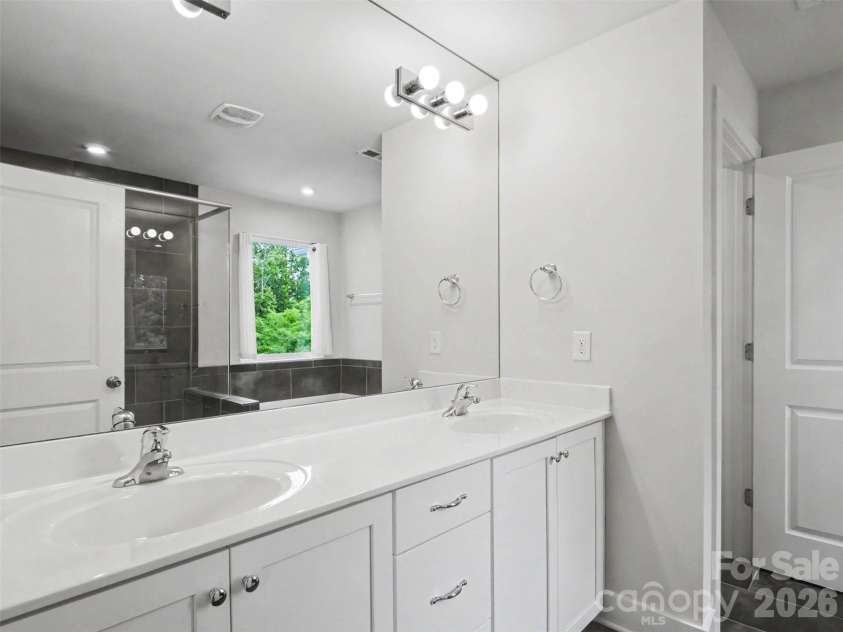 2845 Ensemble Court, Charlotte, NC 28262.  MLS# CAR4390533, YatesRealty ID 33337. 