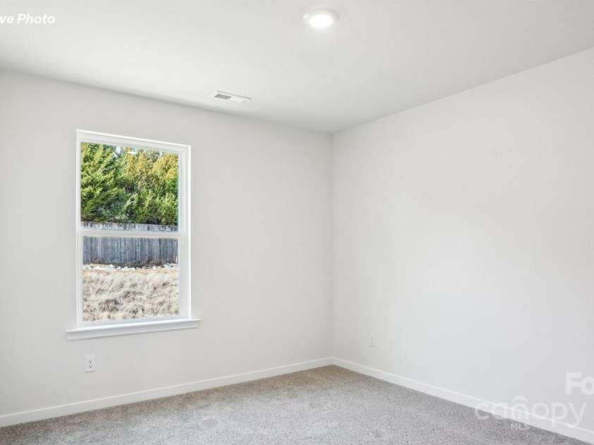 3758 Coleman Drive, Charlotte, NC 28215.  MLS# CAR4294496, YatesRealty ID 33339. 