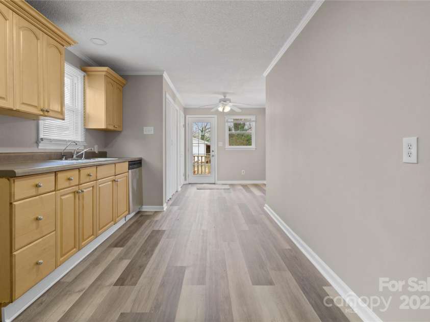 27 Barbee Road, Concord, NC 28027.  MLS# CAR4200287, YatesRealty ID 3334. 