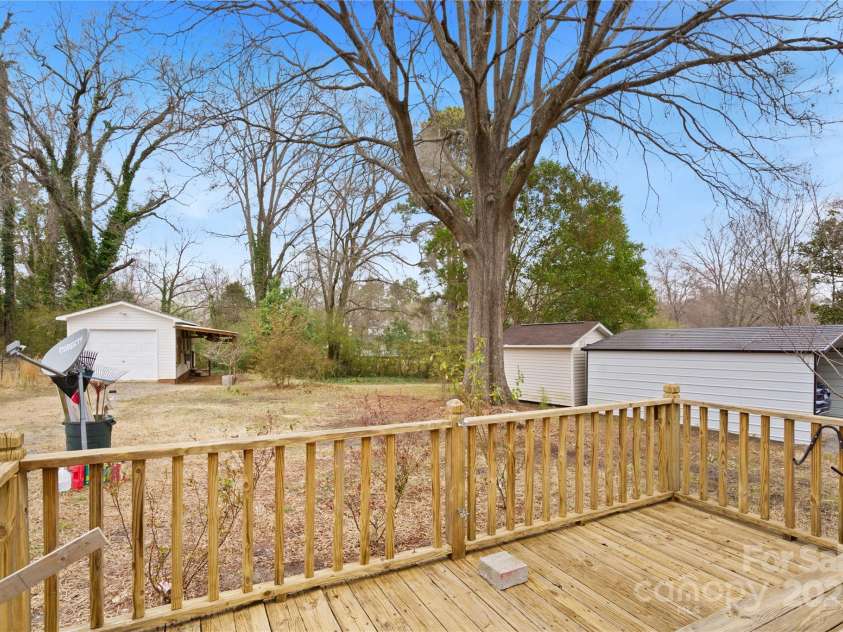 27 Barbee Road, Concord, NC 28027.  MLS# CAR4200287, YatesRealty ID 3334. 