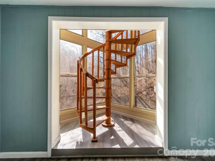 744 Coon Creek Road, Franklin, NC 28734.  MLS# CAR4337315, YatesRealty ID 3334. 