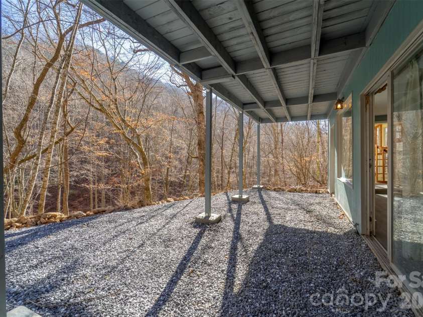 744 Coon Creek Road, Franklin, NC 28734.  MLS# CAR4337315, YatesRealty ID 3334. 