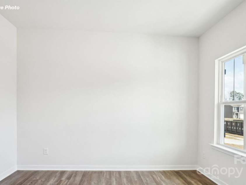 3805 Coleman Drive, Charlotte, NC 28215.  MLS# CAR4294502, YatesRealty ID 33340. 